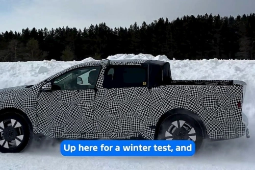 Fords rimelige elbil-pickup fanget på test igjen – nye bilder gir et glimt av interiøret