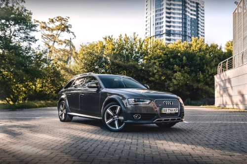 Audi bekrefter elektrisk A4 e-tron til 2028 – ny plattform og friskt designspråk