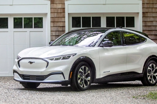 Ford tilbakekaller nær 43 000 Mustang Mach-E – fare for tap av fremdrift