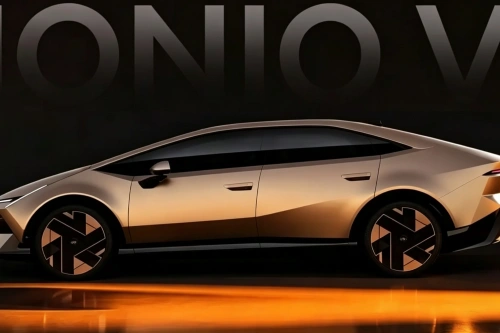 Hyundai Ioniq V avduket: 620 km rekkevidde, 800V-lading og et designhopp i gull og lilla