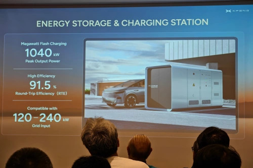 XPeng viser ladestasjon med 1 040 kW – vil bygge Europas raskeste ladenettverk