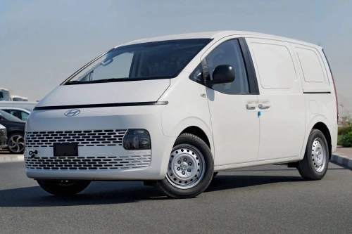 Elektrisk Staria Cargo får 800-volt og lader fra 10 til 80 prosent på rundt 20 minutter