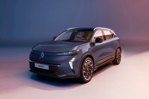 Renault Scenic får større batteri og raskere lading