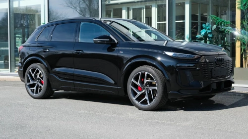 AUDI Q6 SUV e-tron quattro s-line Pro - HeadUp/Sort Optikk/B&O +++