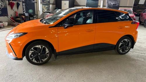 MG MG4 Electric 64KW 204HK LUXURY NAVI KLIMA RYGGEKAMERA