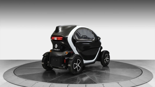 RENAULT Twizy 2 seter, gratis bom