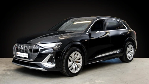 AUDI E TRON S 60 Pluss Head Up Skinn Pano H-feste Eu ok 2028