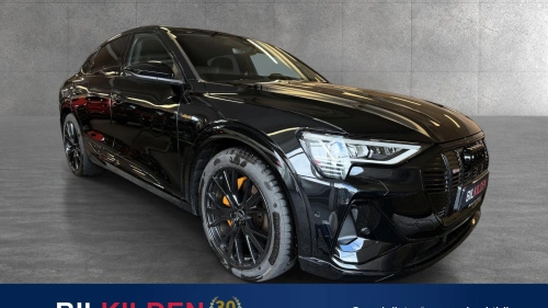 AUDI e-tron Sportback 55 55 S-Line Black Edition, Panorama, HUD, Krok. Luftfj.++