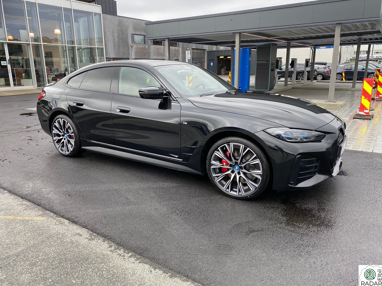 BMW i4 M50 Supercharged/M-sport Pro/ M-sport seter/H. Feste/H&K/
