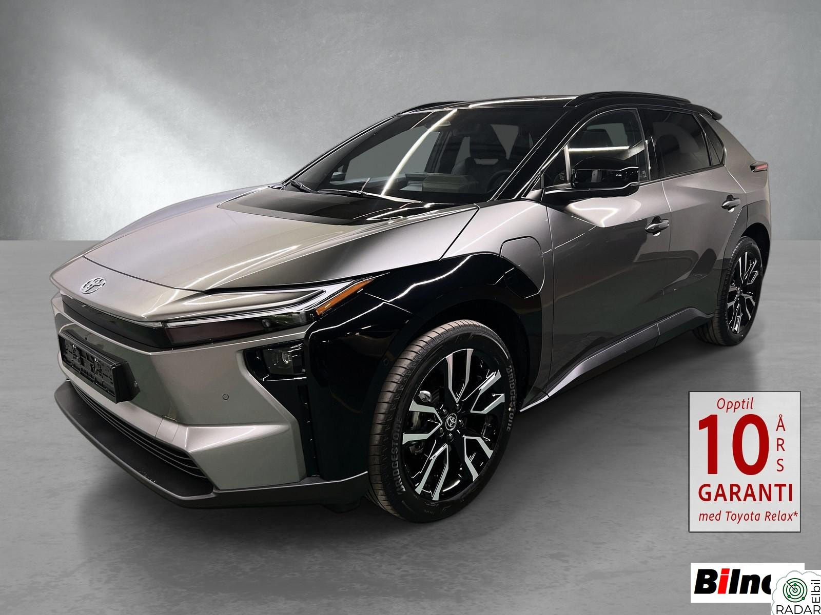 TOYOTA BZ4X AWD Executive Bitone Panorama // Skinn // JBL // 20"