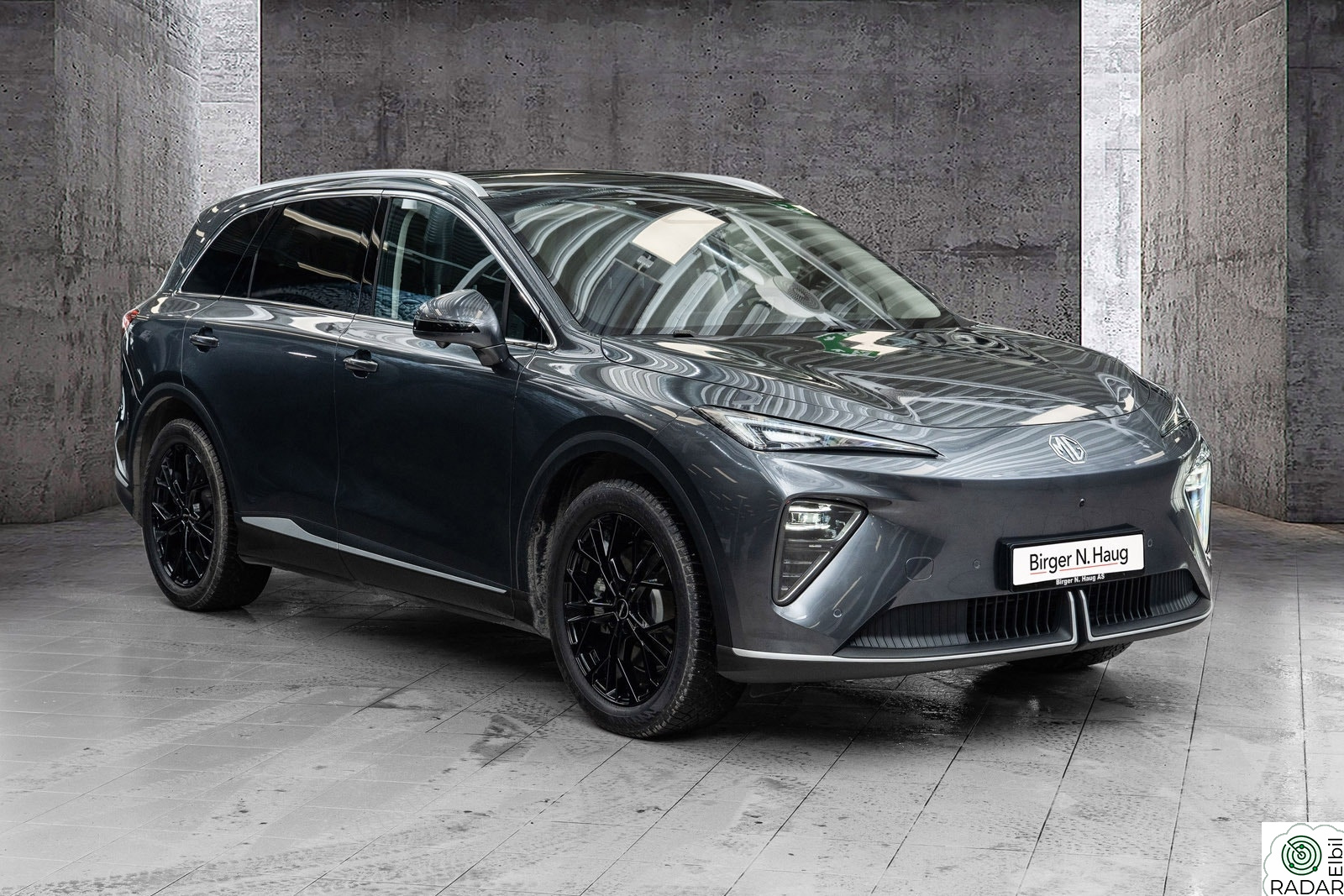 MG S6 EV Luxury AWD 77 kWh Demobil