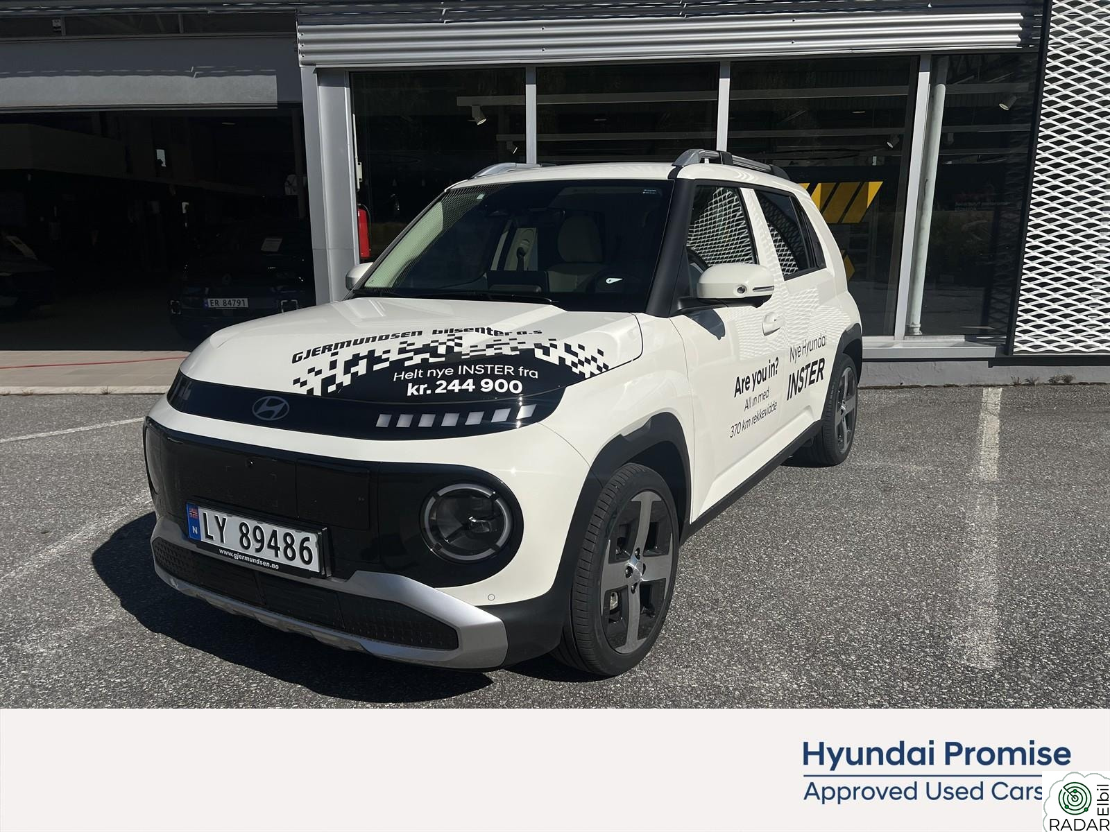 HYUNDAI INSTER Premium LR m/soltak